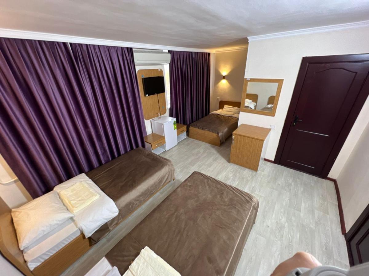 Yassy Hotel, Turkistan Екстер'єр фото