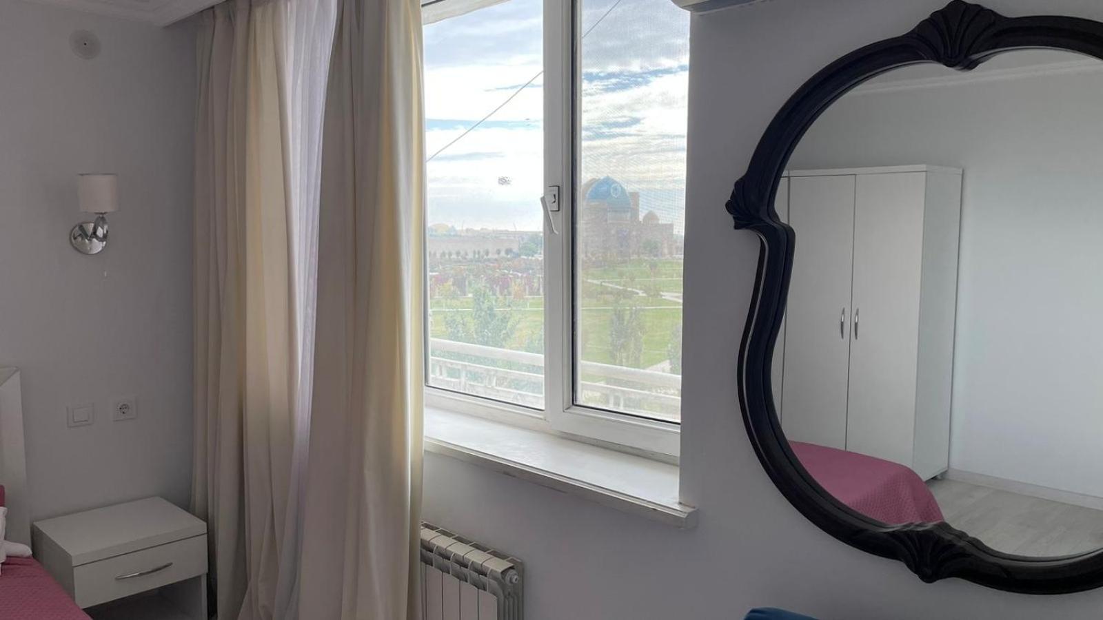 Yassy Hotel, Turkistan Екстер'єр фото