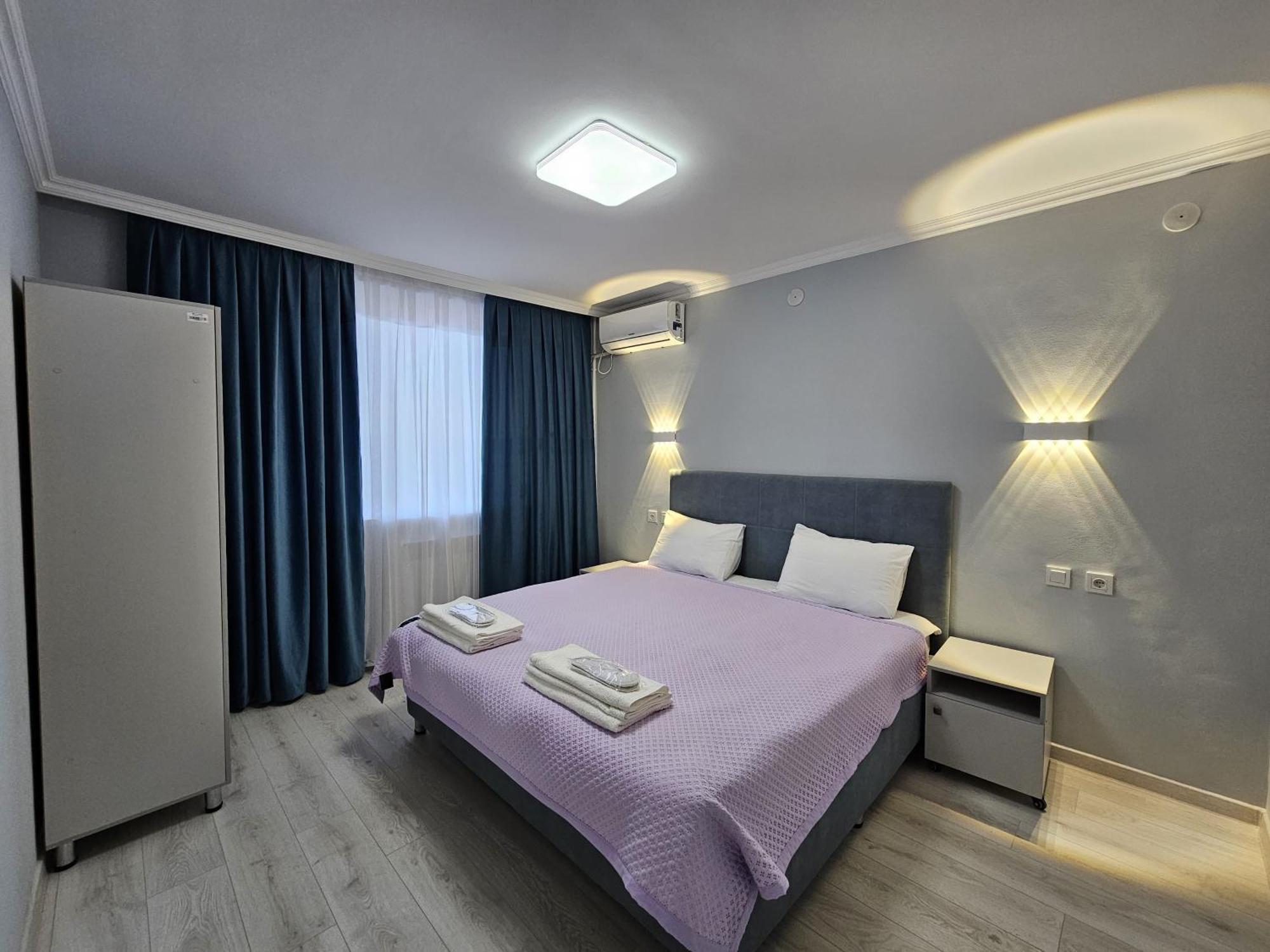 Yassy Hotel, Turkistan Екстер'єр фото