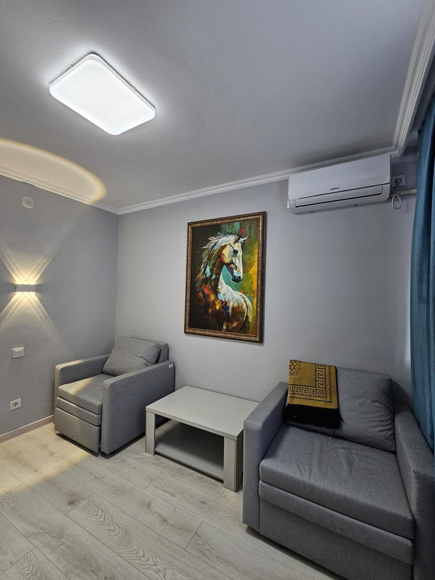 Yassy Hotel, Turkistan Екстер'єр фото